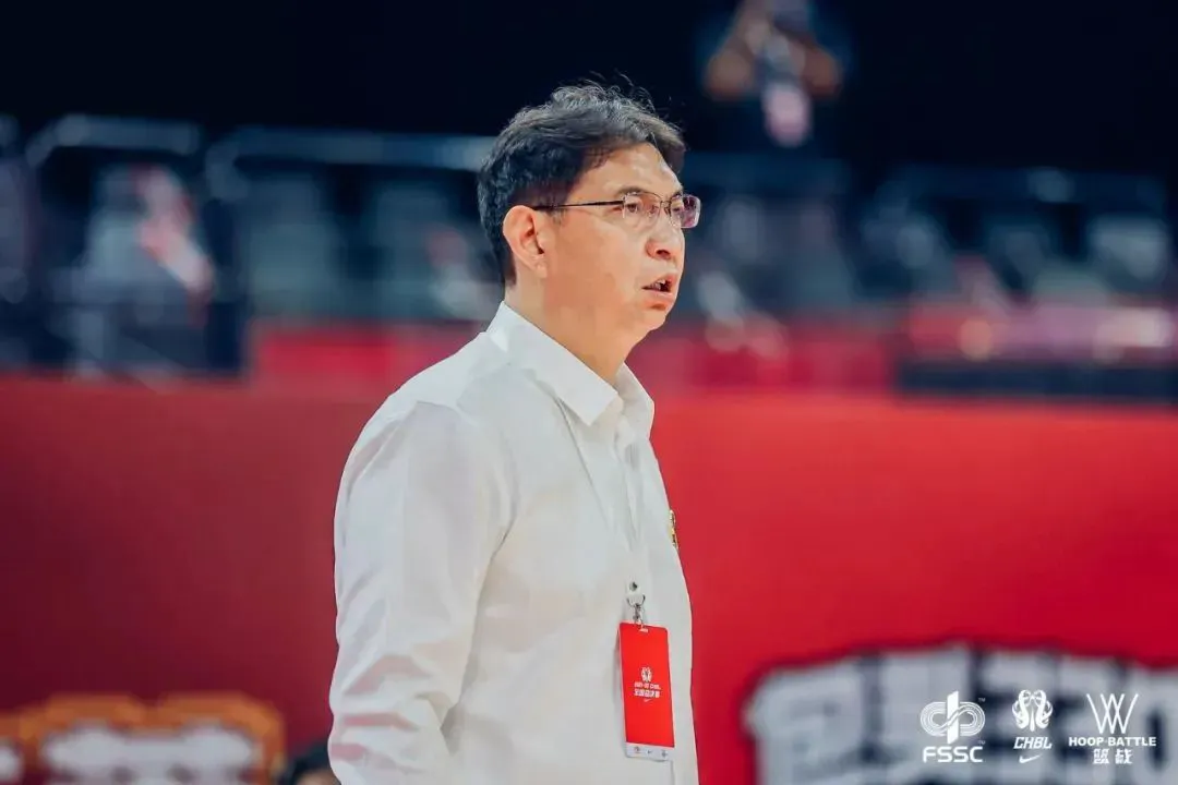 初中篮球战术一周训练计划_1